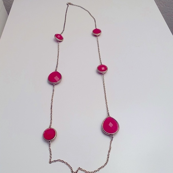 Pink statement necklace - Picture 1 of 5